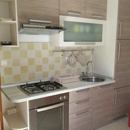 Appartement Lana Primošten