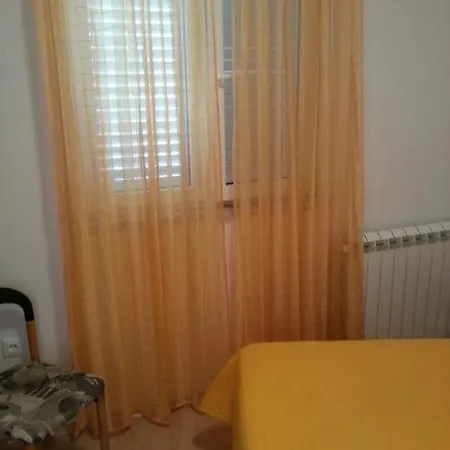 Appartement Lana Primošten